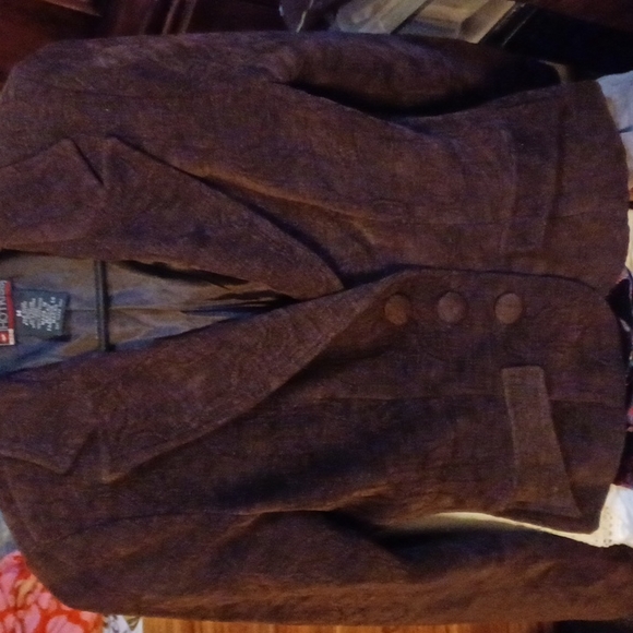 ADORABLE jacket - Picture 9 of 10